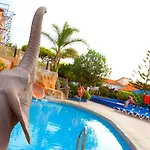 Playa Ξενοδοχείο 4*