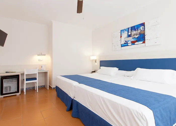 Playa Hotel 4*